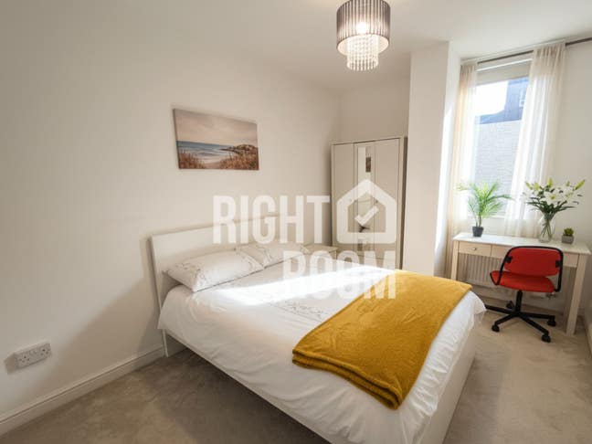 2 Rooms Available Now! Kings X Close to Station! Main Photo