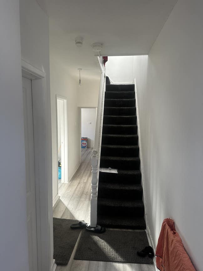 Room for rent  Main Photo