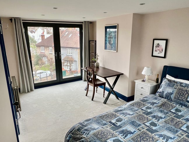 Large Master Loft Bedroom w/ Private Bathroom Main Photo