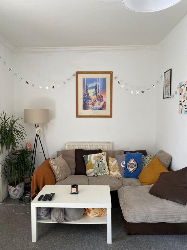 Double bedroom in Finsbury Park flat  Main Photo