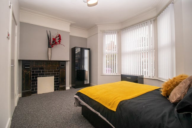 1 Double En Suite Double Room Available in L7! Main Photo