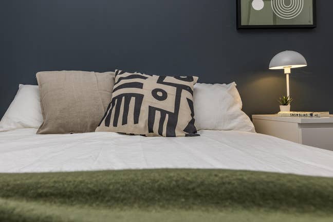 🌟Spacious Room with Ensuite🌟 Main Photo