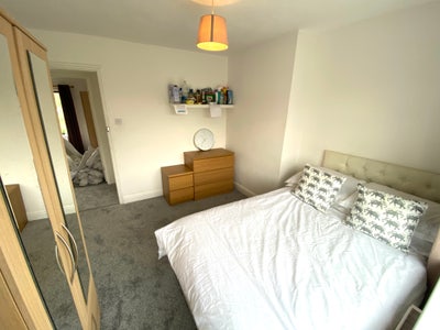 **Must See - Modern Double Near City** Main Photo