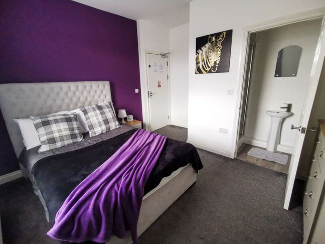 Double En-Suite Room Near Grand Junction Park Main Photo