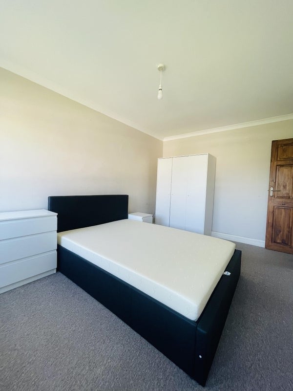 Double bedroom for rent in Barnehurst Main Photo