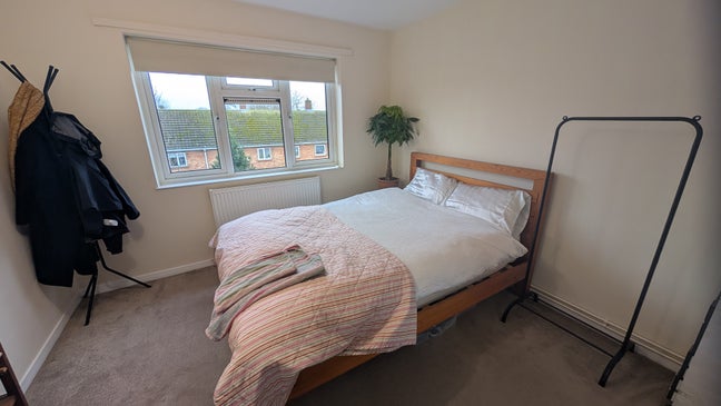 Second floor flat in leafy Arbury - short term Main Photo