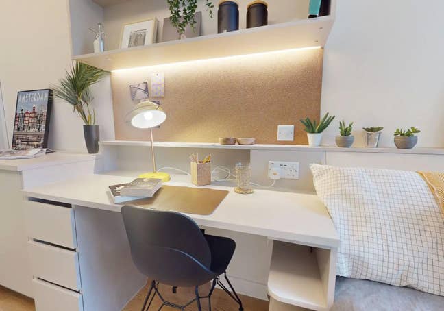 Tenancy Takeover, iQ East Court Main Photo