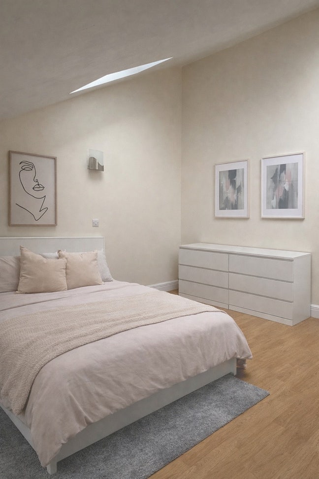 Double Bedroom in Modern Apartment inc bills  Main Photo