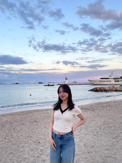 Looking for a room Main Photo