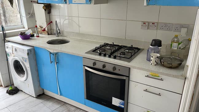 Very good clean and quiet house . Good location .  Main Photo