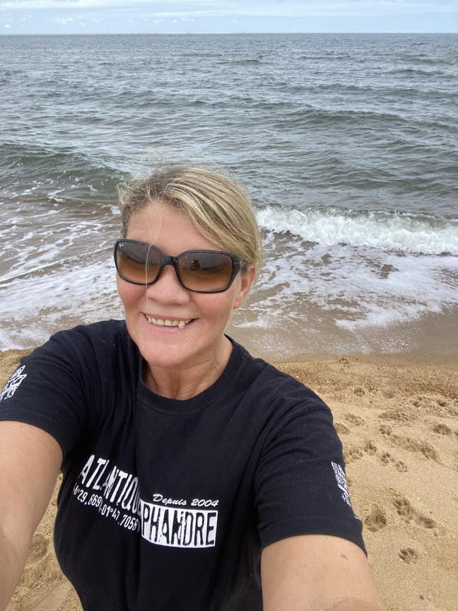 Comfy, clean, safe house with friendly resident. Main Photo