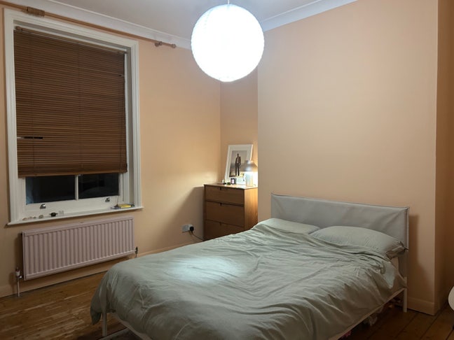 Double Room in 2-Bed Clapton Flat Share Main Photo