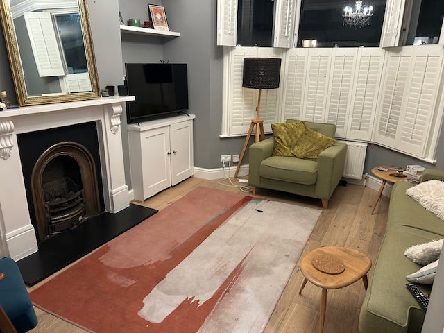 Room to rent in shared flat Main Photo