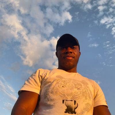 24 year old male seeking flatshare Main Photo