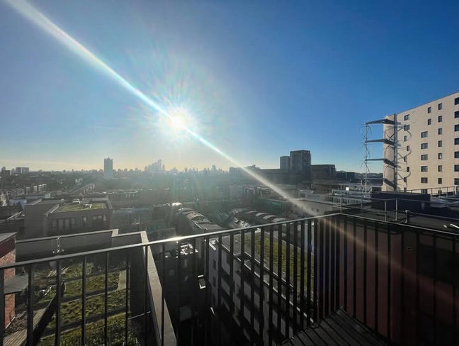 Double Room in Penthouse Dalston Main Photo