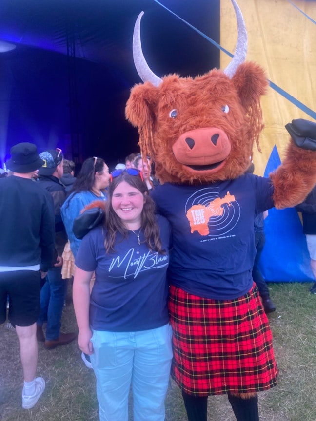 Looking for a friendly flat or buddy up Main Photo