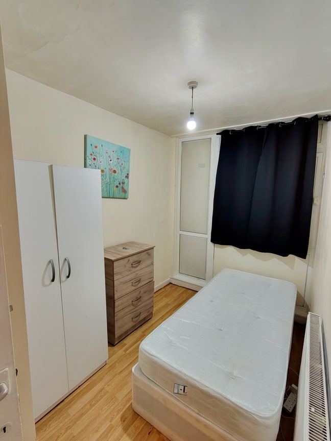 Lovely Single Room in Super Location+All Bill Incl Main Photo