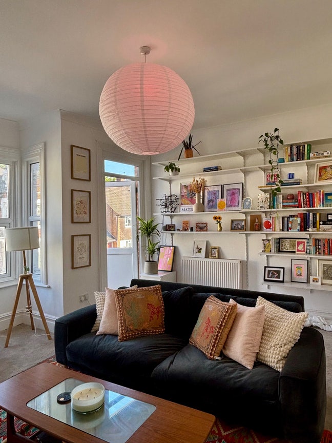 Large double room in Herne Hill Main Photo