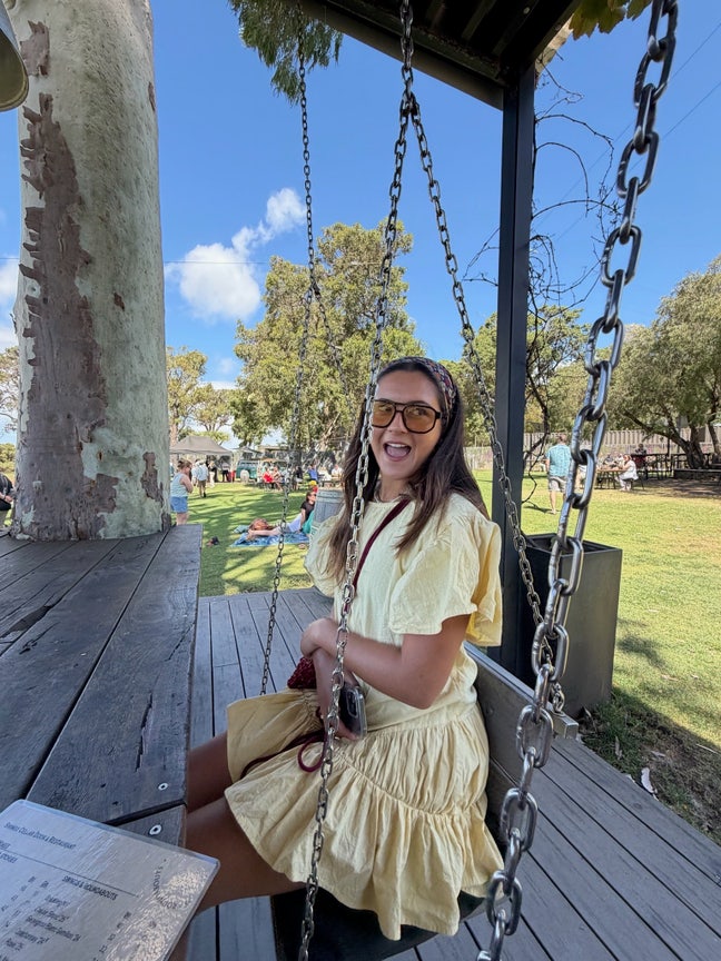 Looking to buddy up to move to North London Main Photo