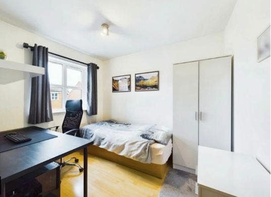 Double Room Available – Hornbeam Road, PE7 8FY Main Photo