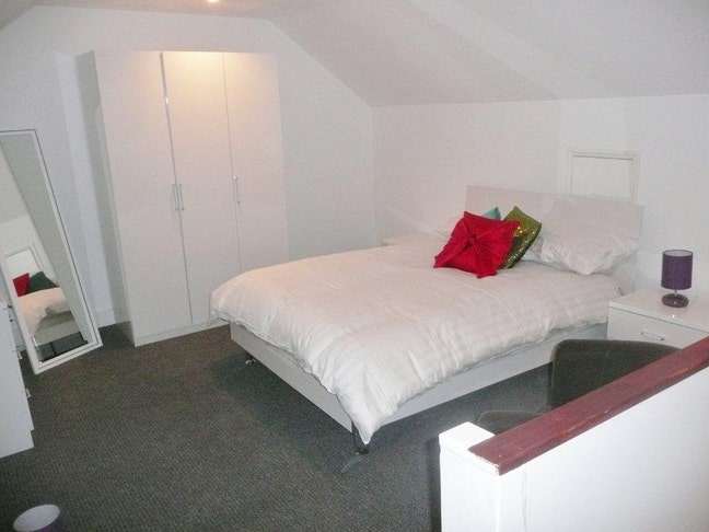 Double room with separate private office  Main Photo