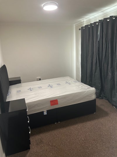 Large Double room in Harlow single occupancy  Main Photo