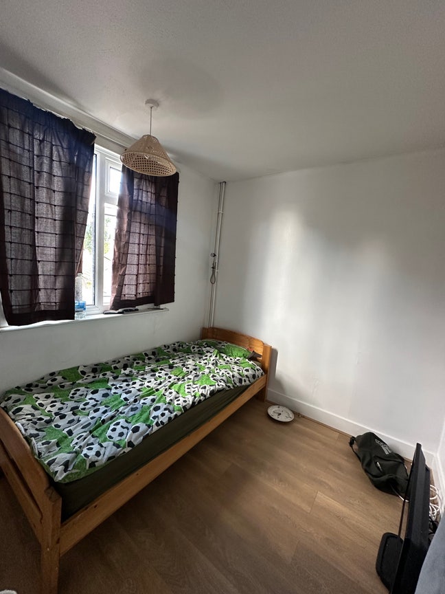 Private Room for Rent Main Photo