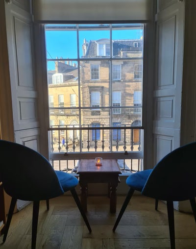 Spacious room in City centre.  Main Photo