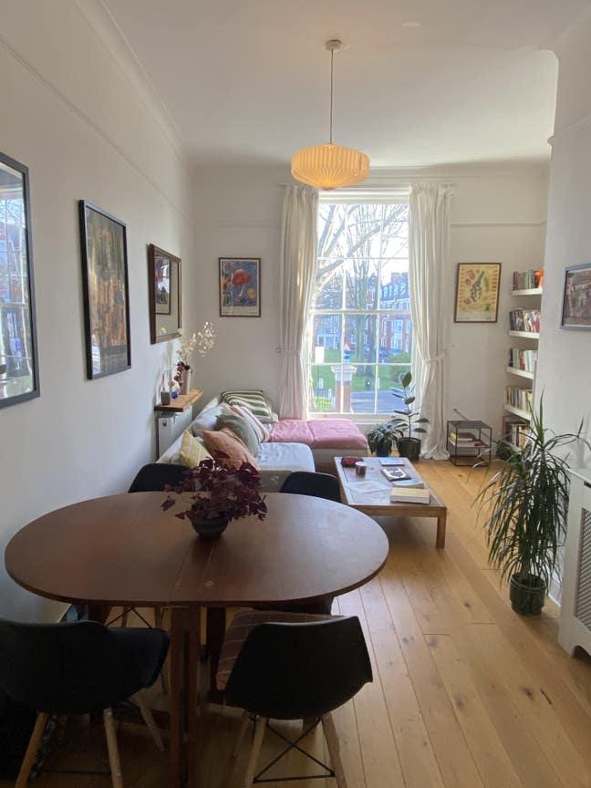 Sunny flat with double room in Islington Main Photo