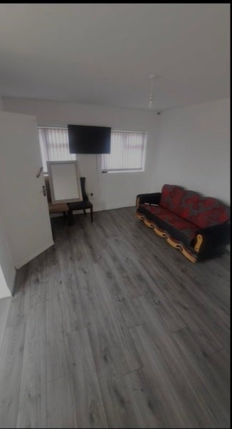 Supported accommodation rooms available  Main Photo