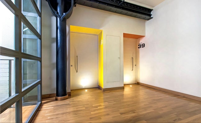 Room in 2 Bed Property - Turnbull Building Main Photo