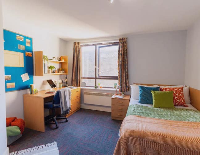 Replacement tenant needed Jan–Aug (&pound;294/week) Main Photo