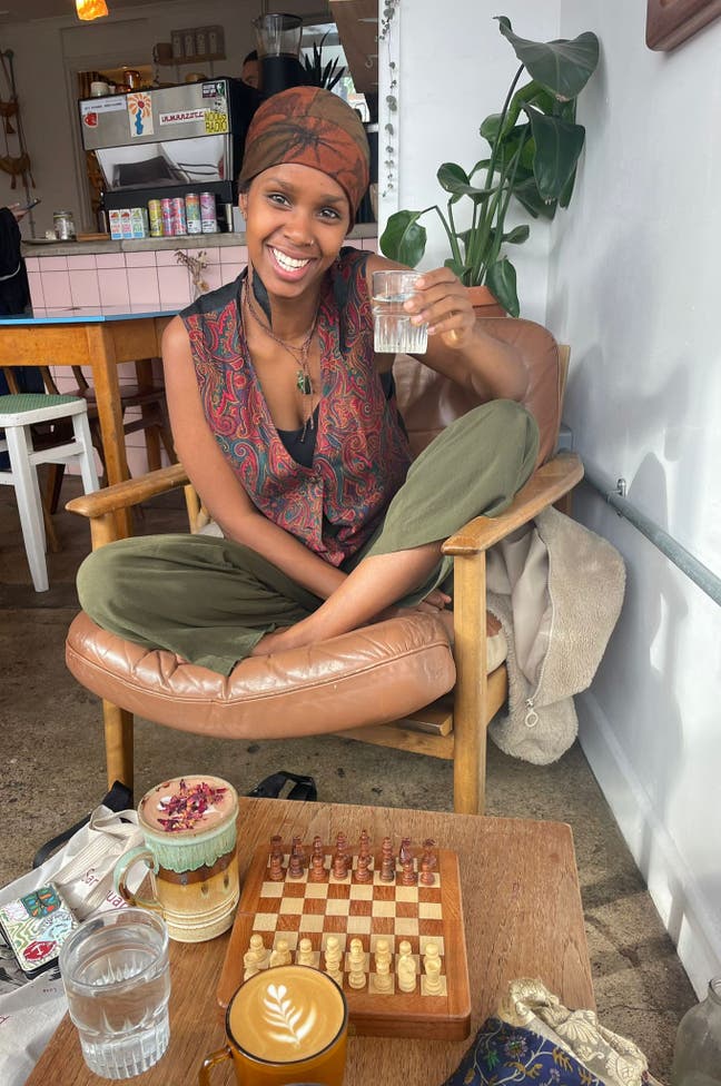 Looking for a little home  Main Photo