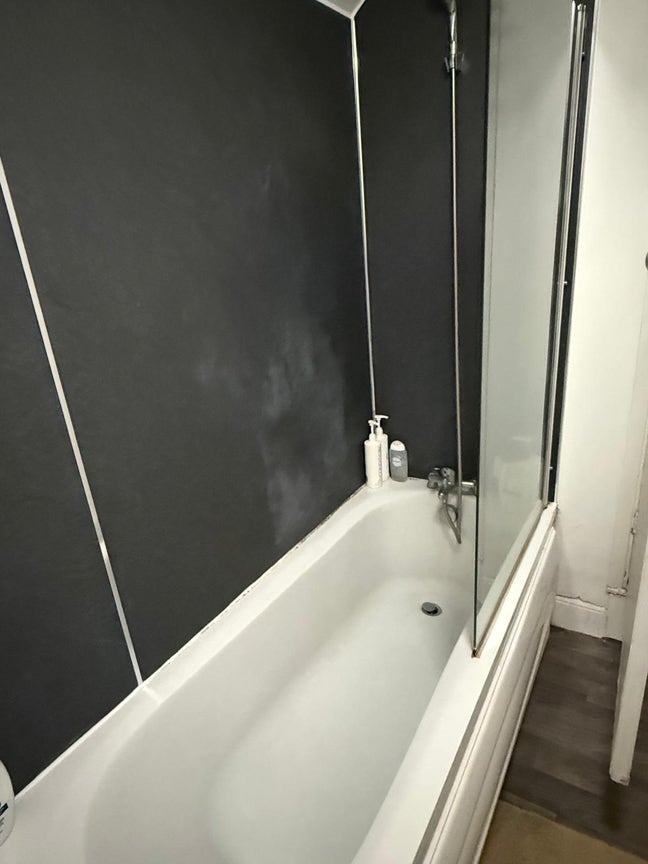 44 Leire Street Main Photo