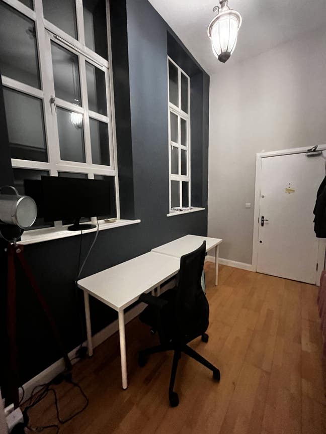 Room on Ravenhill Rd Main Photo