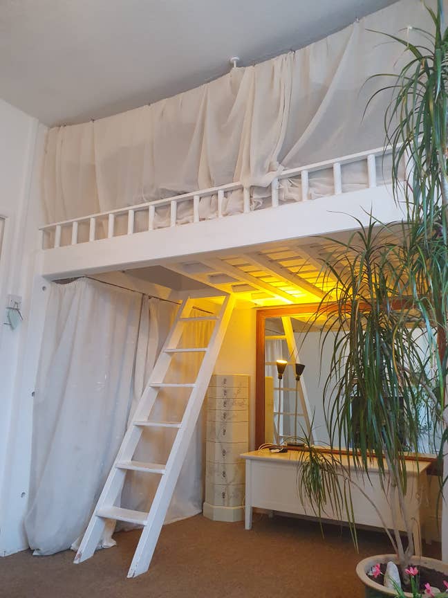 Large 2-Bed Bedminster &pound;800 Each room all included Main Photo