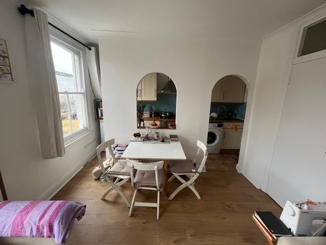 Short term sublet in Brockley Main Photo