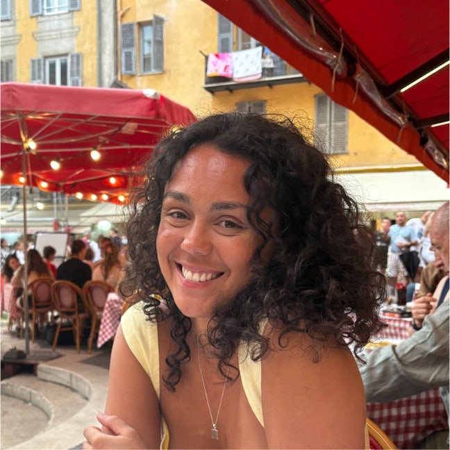 Looking for Clapham room/ buddy up :) Main Photo