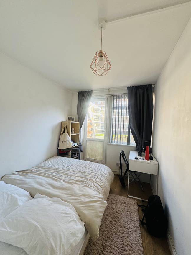 ✨ Bright Double Room in Shoreditct w/ Balcony  Main Photo