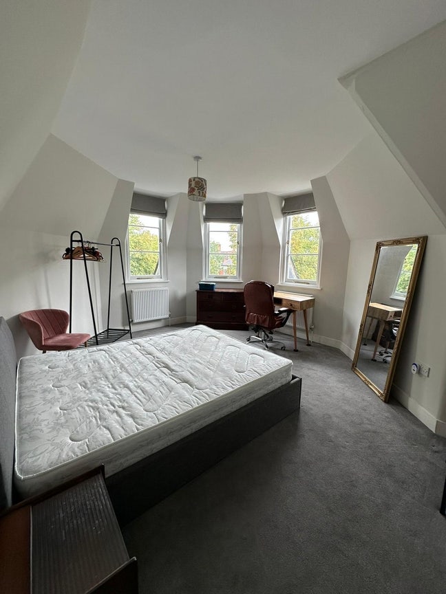 One Spacious Double Chiswick  Main Photo