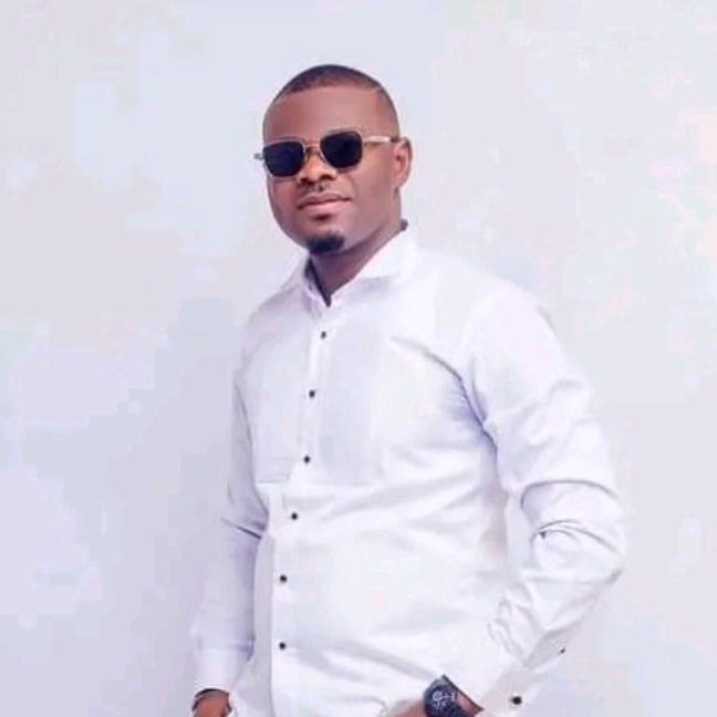 36 year old Male seeks a single or double room Main Photo