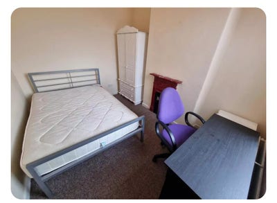 1 double bedroom available left near University Main Photo