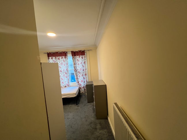 ROOM WITH Shower and toilet Main Photo