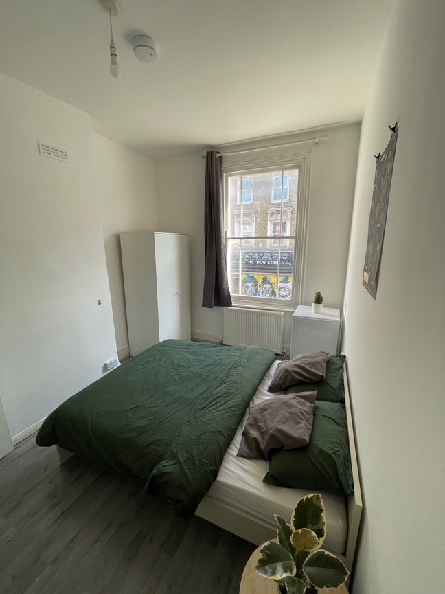 📍 Last Ensuite near Central London! Main Photo