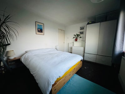 Lovely double room with a view near RS Hospital  Main Photo