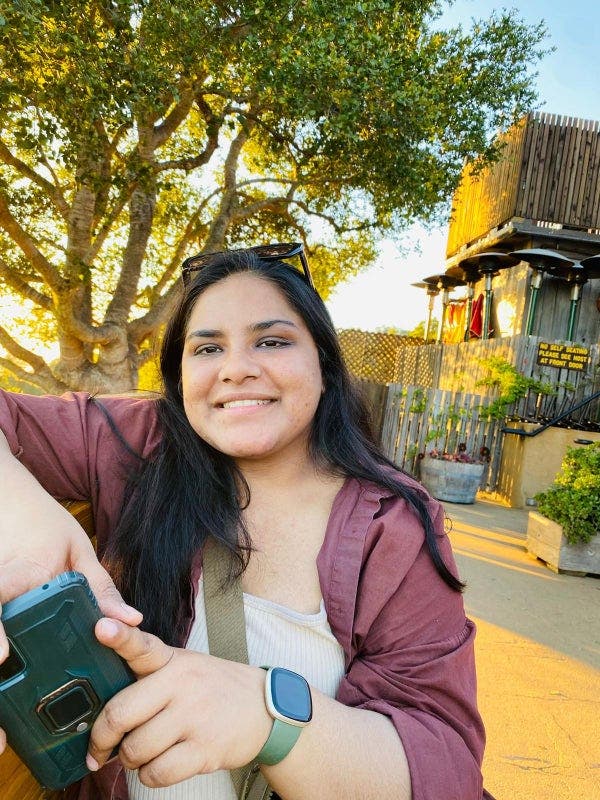 Working professional seeking double room (en-... Main Photo