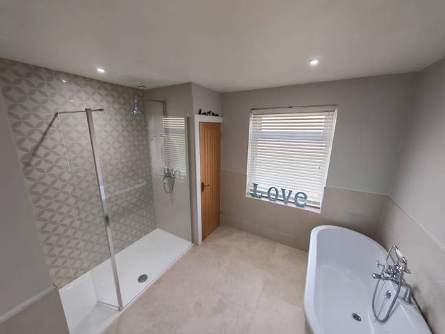 Newly converted self-contained annex  Main Photo