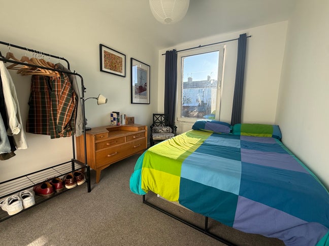 Cozy room in Victorian Terrace  Main Photo