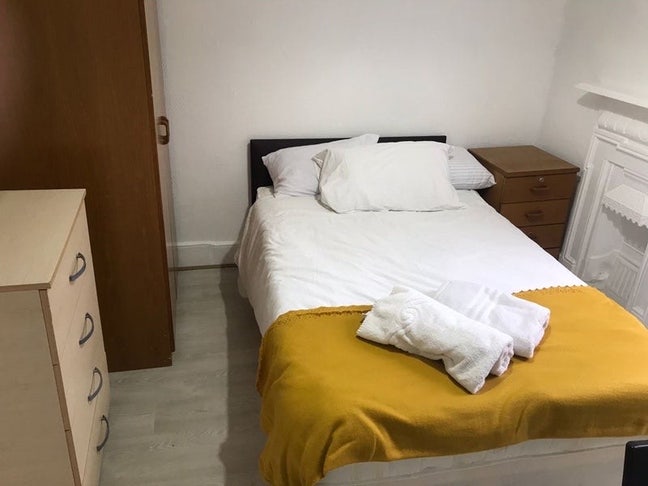 ✨ 🛏️ Double Room for Single Use in- Finchley Road Main Photo