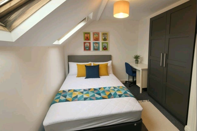 Furnished Double Rooms, Bills Included (BS7) Main Photo